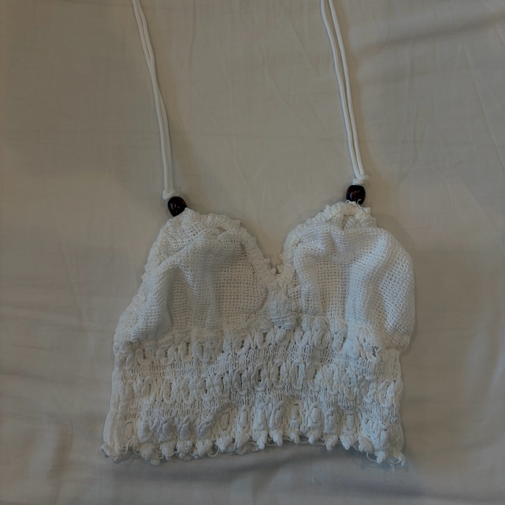 Bebe au Lait White Ruffled Accessory